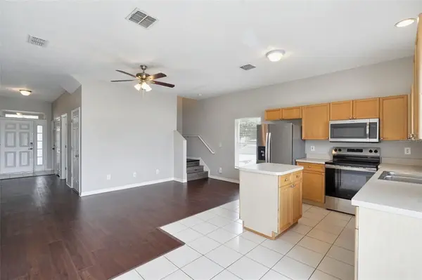 7041 OPAL DR, Largo, FL 33773