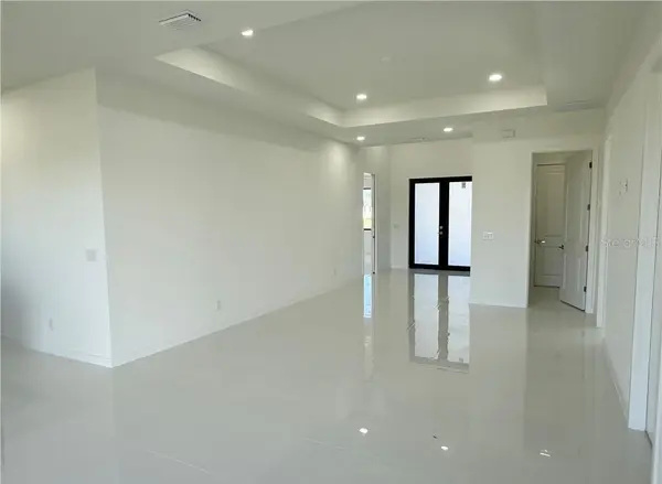 4238 NW 34TH TER, Cape Coral, FL 33993