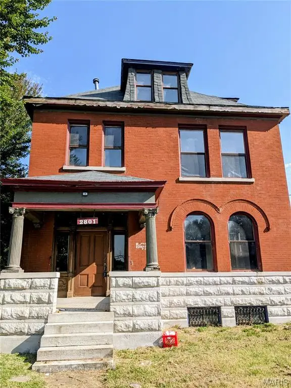 2801 Itaska ST, St Louis, MO 63111