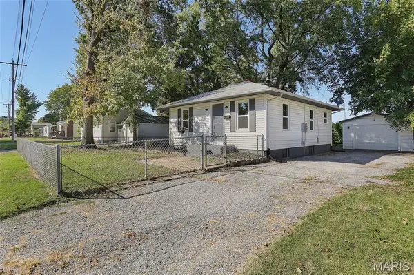 701 Victory DR, Collinsville, IL 62234