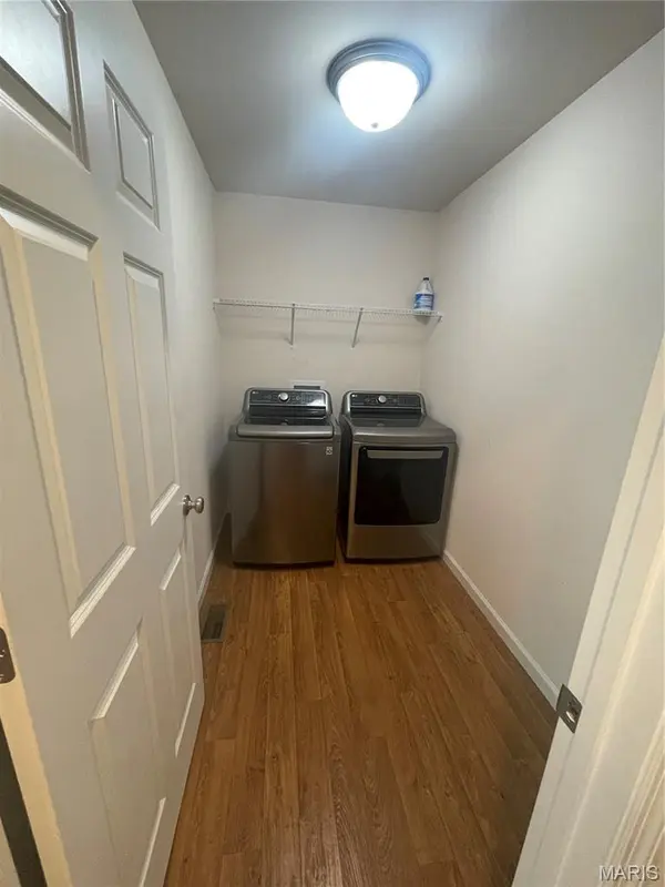 1132 William Penn DR, Wentzville, MO 63385