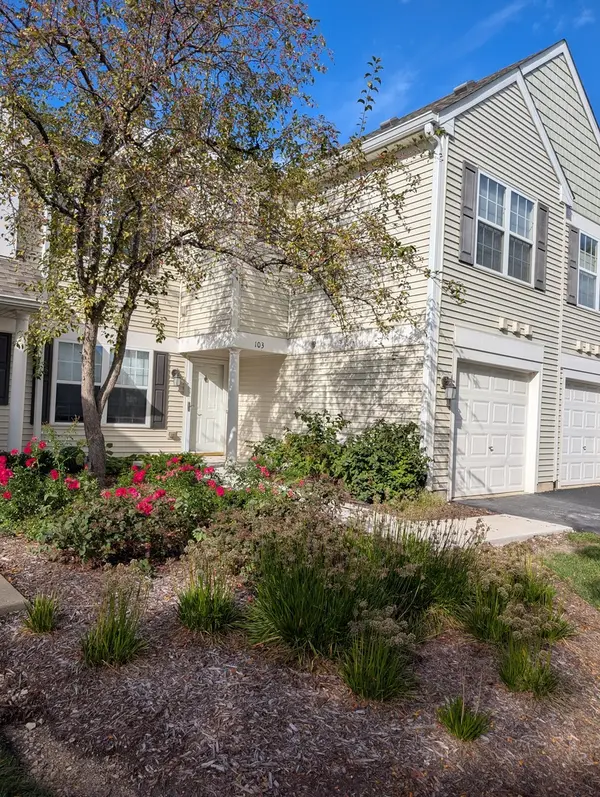 2947 Rutland CIR E #103, Naperville, IL 60564