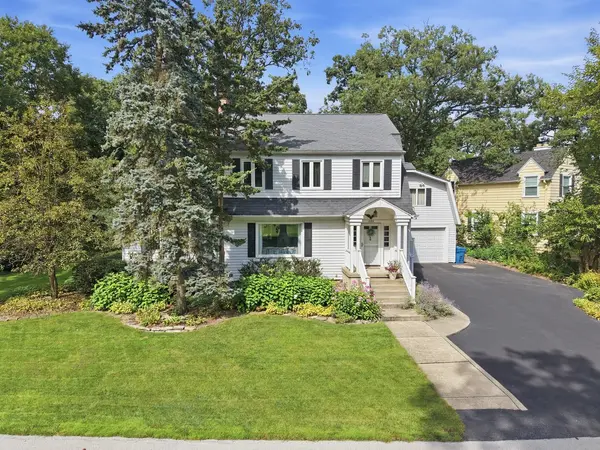 689 Dunbar TER, Crete, IL 60417