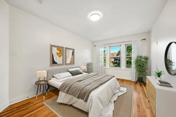 3257 W Olive AVE #3, Chicago, IL 60659