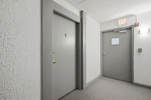 1 RENAISSANCE PLACE #618, Palatine, IL 60067