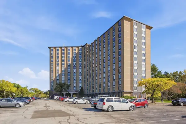1 RENAISSANCE PLACE #618, Palatine, IL 60067