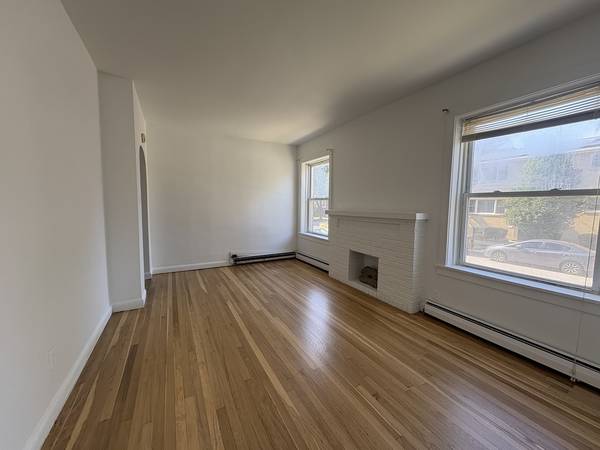 4705 N Long AVE #1N, Chicago, IL 60630
