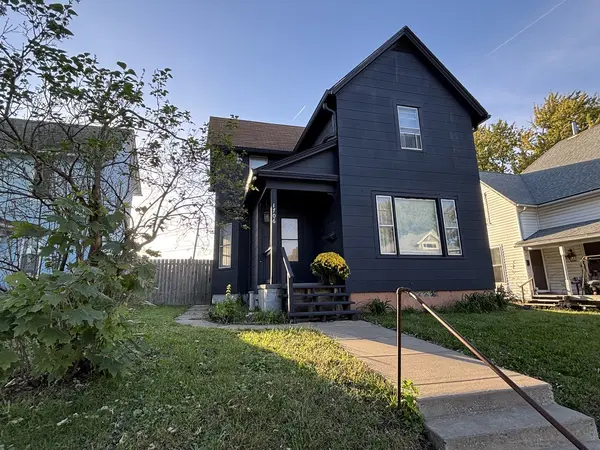 1706 TAYLOR ST, Davenport, IA 52804