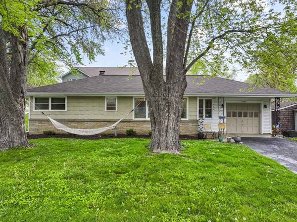 3314 Washington ST, Mchenry, IL 60050