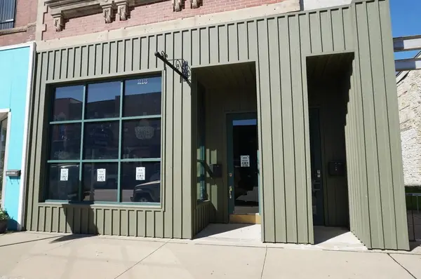 213 N Main ST, Charles City, IA 50616