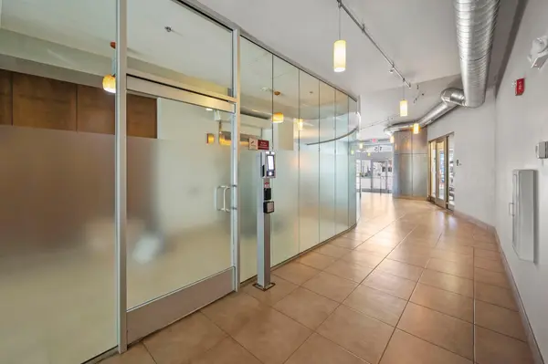 15 E Franklin AVE #210, Minneapolis, MN 55404