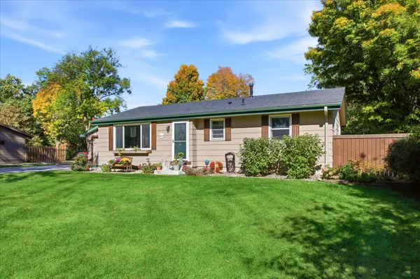 6816 Casey Pkwy, Prior Lake, MN 55372