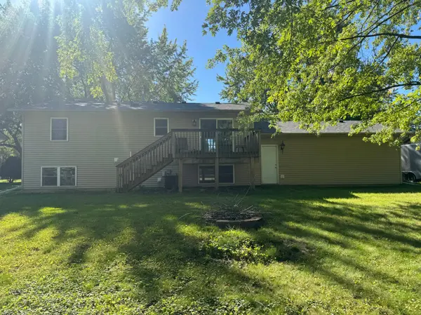 60 18th PL NE, Owatonna, MN 55060