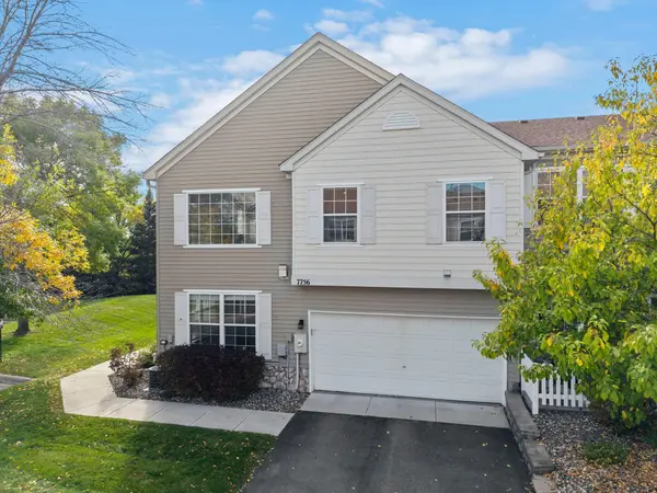 7756 Buttercup CT, Chanhassen, MN 55317
