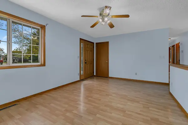 801 Lowery AVE, Belgrade, MN 56312