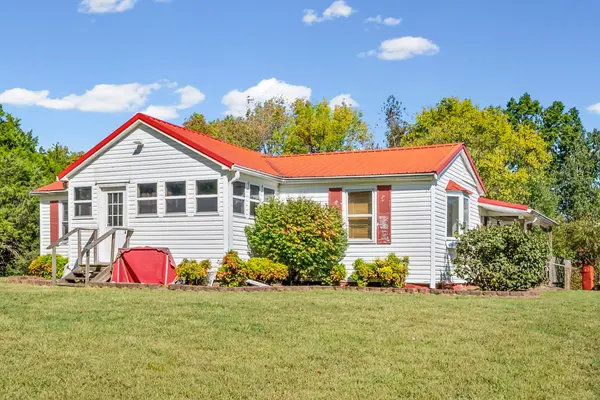 4245 Tarsus Rd, Palmyra, TN 37142