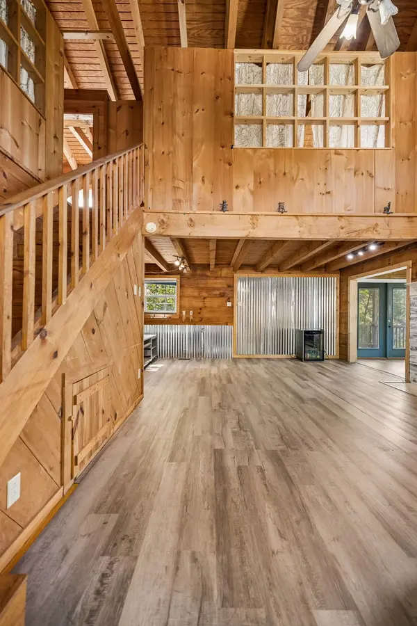 1243 Carrs Creek Rd, Townsend, TN 37882