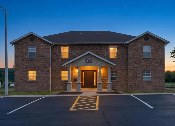 2958 Vineyards Pkwy #24-3, Branson, MO 65616