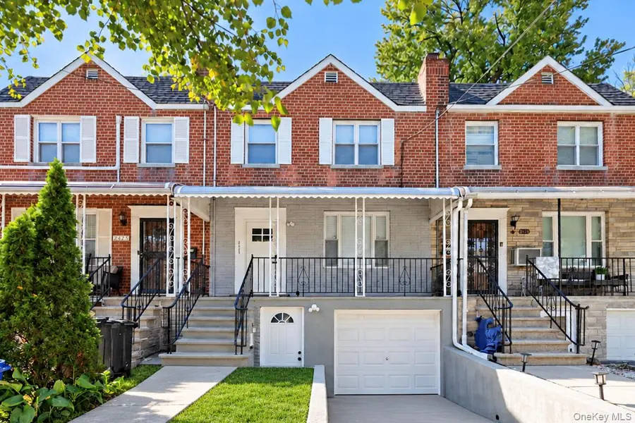 2427 Morgan AVE, Bronx, NY 10469