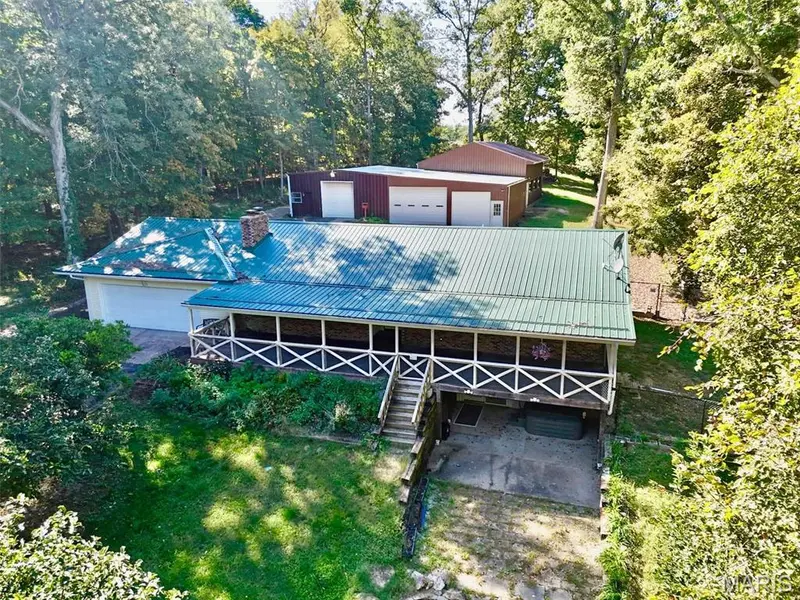 5450 County Road 409, Hannibal, MO 63401