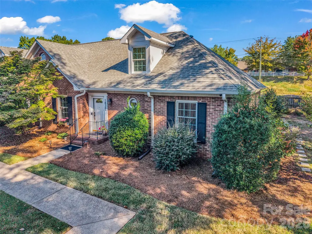 1834 Robinwood RD #B, Gastonia, NC 28054