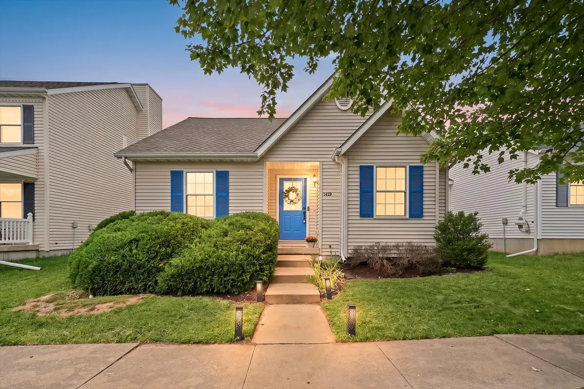 1419 S Smith RD, Urbana, IL 61802