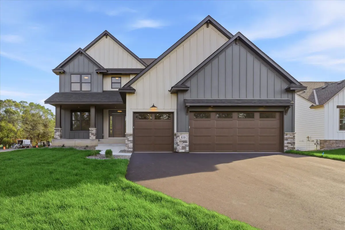 810 155th LN NW, Andover, MN 55304