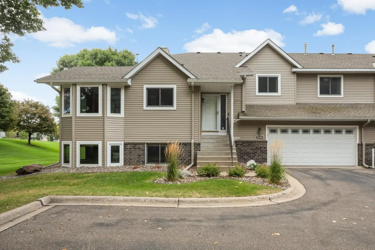 9344 Loch Lomond LN, Brooklyn Park, MN 55443