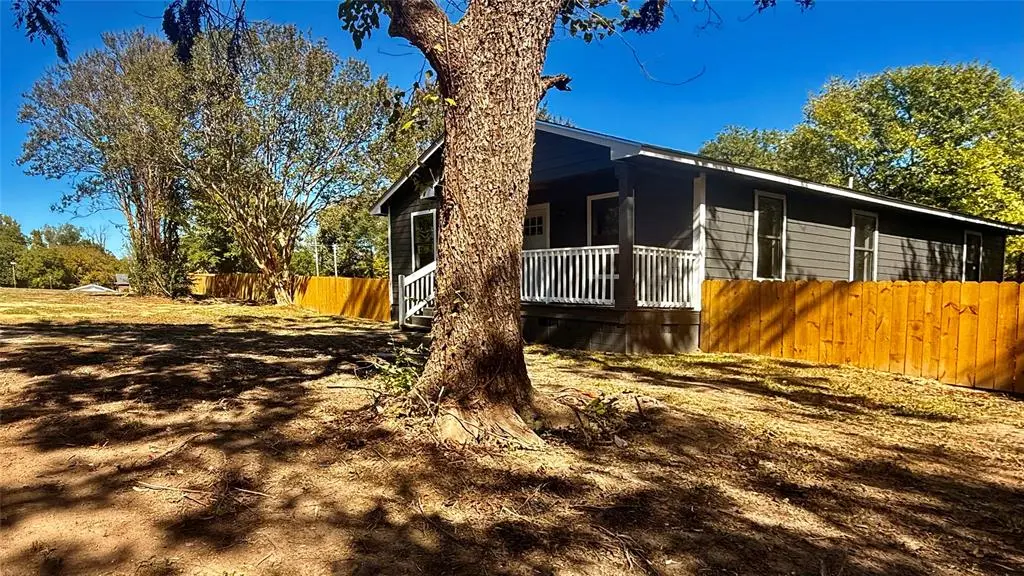 306 NE Allen ST, Broken Bow, OK 74728