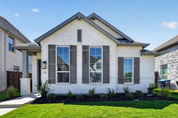 1653 Cornwall Avenue, Fort Worth, TX 76052