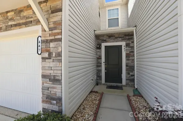 447 Tayberry LN, Fort Mill, SC 29715