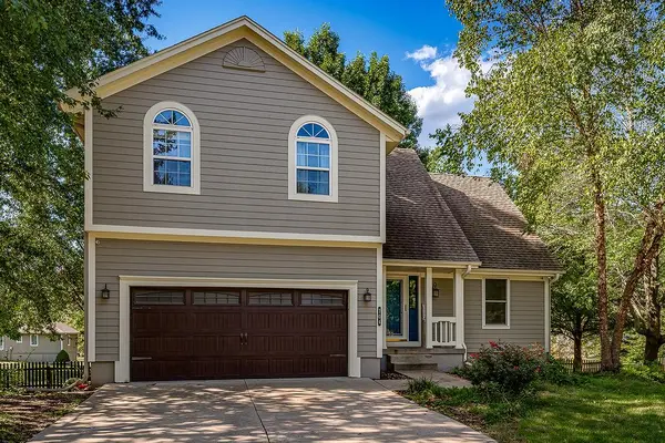 704 Lark ST, Raymore, MO 64083