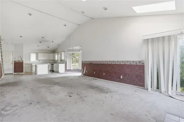 23900 E State Route EE HWY, Harrisonville, MO 64701