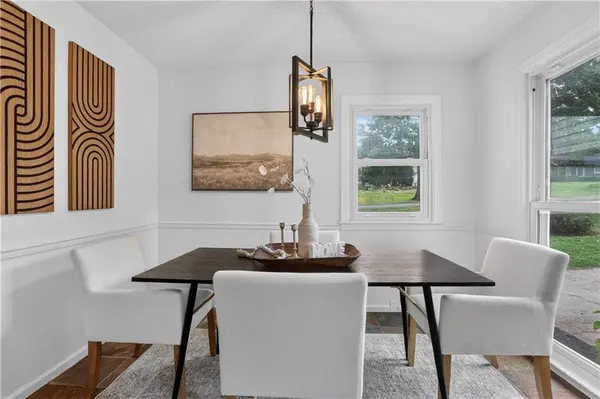 6300 W 80th TER, Overland Park, KS 66204