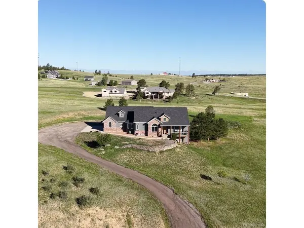 625 Coyote, Elizabeth, CO 80107