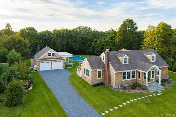 605 Cedar DR, Southold, NY 11971