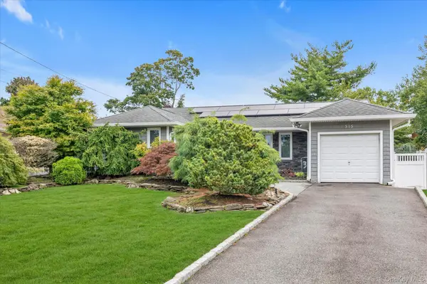 315 Cherry PL, East Meadow, NY 11554
