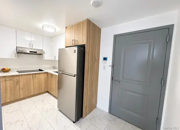 3520 146th ST #3D, Flushing, NY 11354