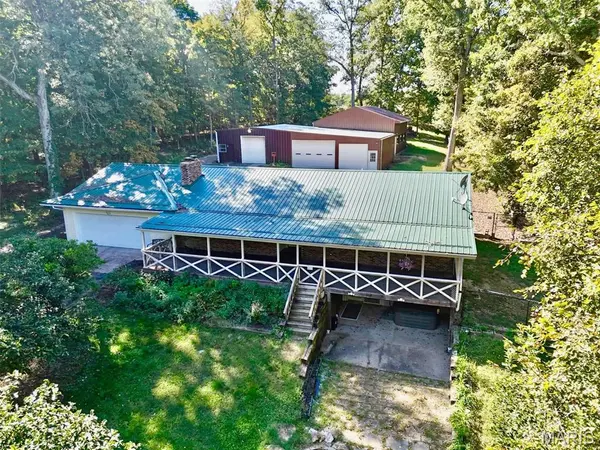 5450 County Road 409, Hannibal, MO 63401