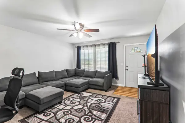 3468 Charleston RD, Waukegan, IL 60087