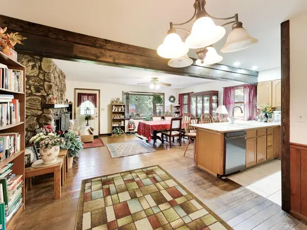 278 Union ST, Crystal Lake, IL 60014