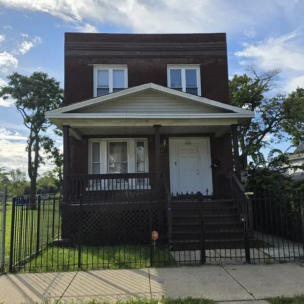 4441 W CONGRESS Pkwy, Chicago, IL 60624
