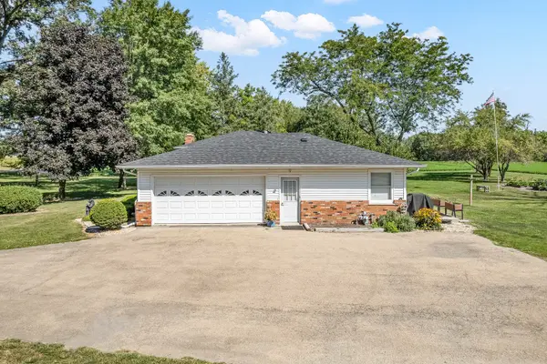 3918 E 550th RD, Mendota, IL 61342