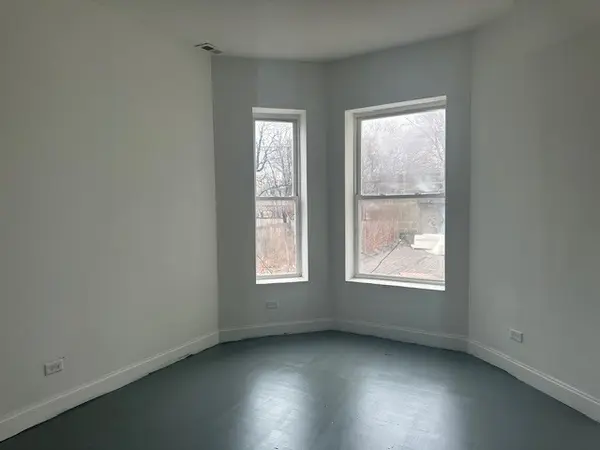4035-37 W Harrison ST, Chicago, IL 60624