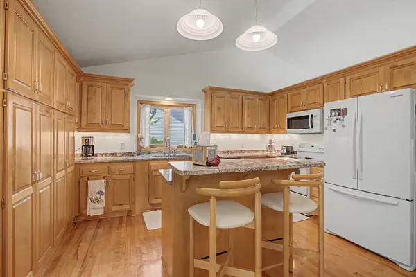 15235 Yellow Pine ST NW, Andover, MN 55304