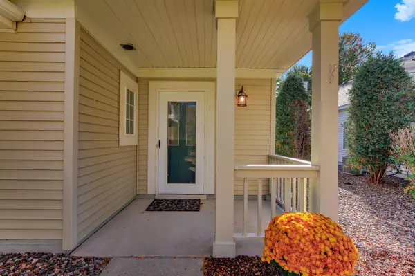 4150 Lawndale LN N, Plymouth, MN 55446