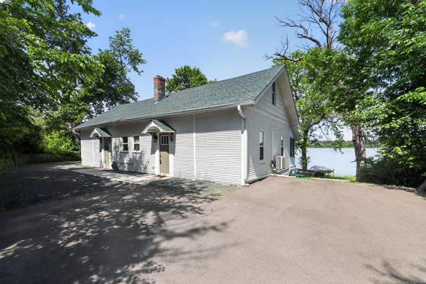 2627 Commerce BLVD, Mound, MN 55364