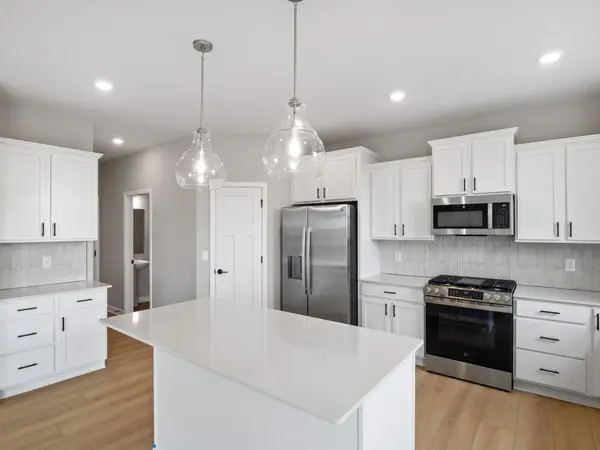 12337 Northview DR, Rogers, MN 55374