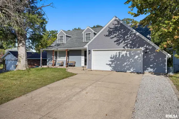 3343 W SAYMORE LN, Peoria, IL 61615