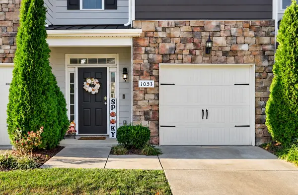 1053 Enclave Ave, Pleasant View, TN 37146